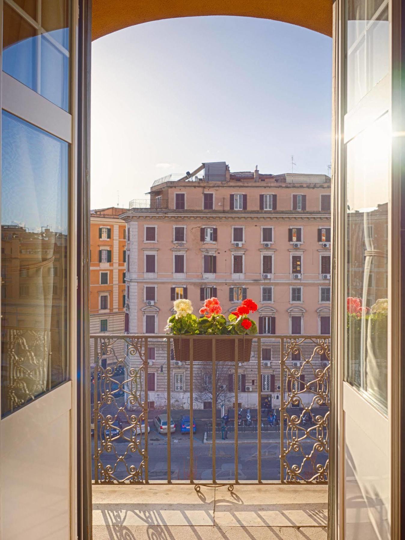 Sunny Guest House Roma Eksteriør bilde